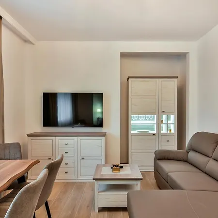 Center 2br Next To Sea * Varna